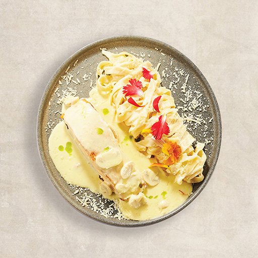 Salmon Alfredo Harmony